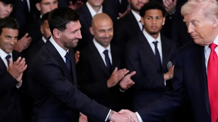 69aa0810487a2_700_394!