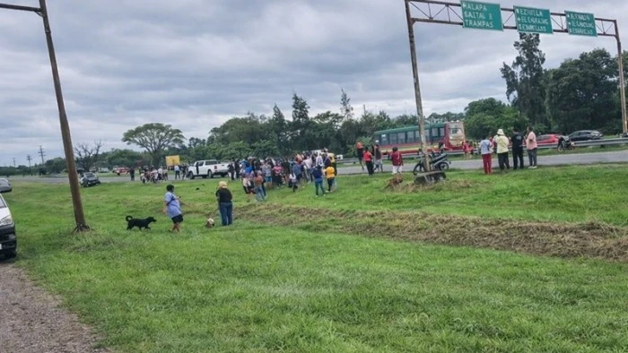 69bbf3ff91f3c_700_394!