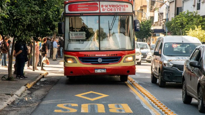 6638bf88c348e_700_394!